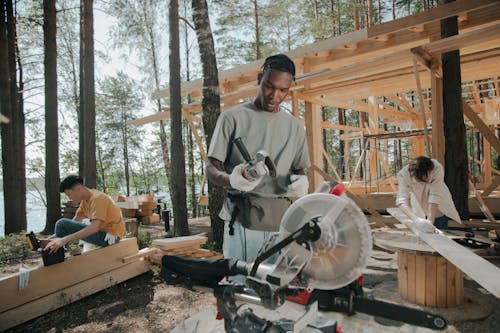 Foto profissional grátis de carpintaria, carpinteiros, construindo