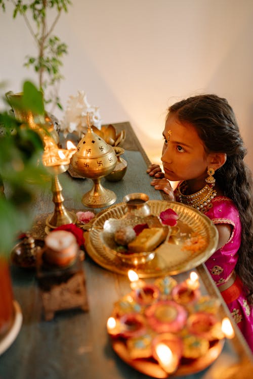 Fotobanka s bezplatnými fotkami na tému dievča z Indie, diwali, festival