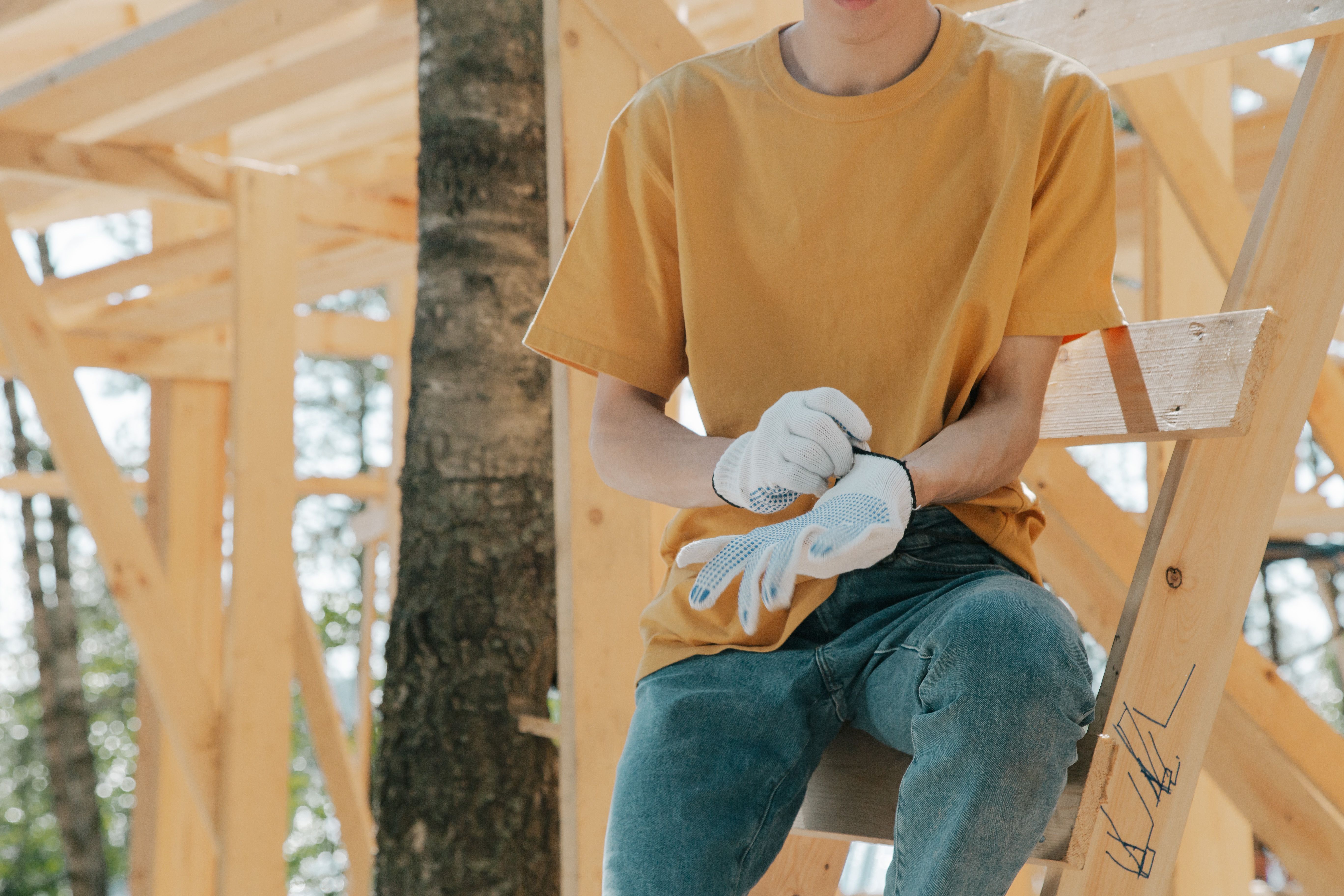 It’s the Summer of the DIY Home-Improvement Project. What Could Go Wrong? — Photo by Ron Lach on Pexels