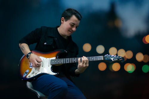 Gratis stockfoto met elektrische gitaar, gitaar accessoires, gitaar lessen