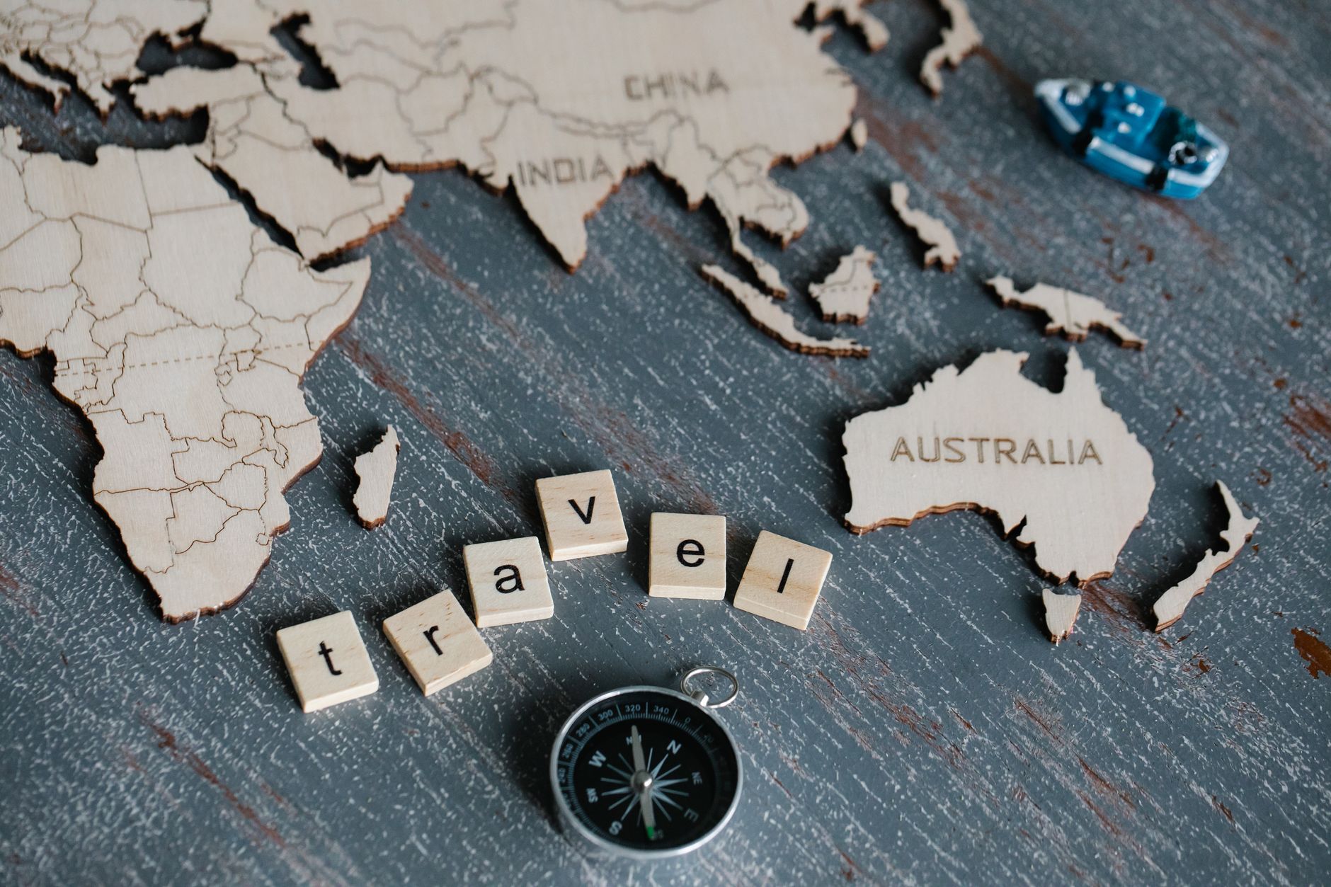 Travel Duel: Build the Bracket of Destinations
