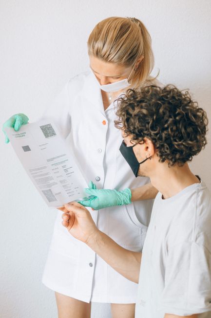 doctor consultation before vaccination