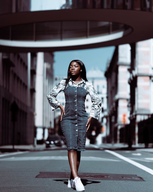 Gratis lagerfoto af Adobe Photoshop, afrikansk kvinde, arkitektur