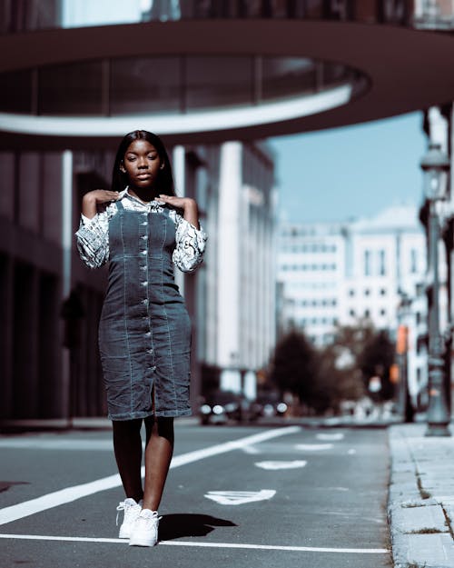 Gratis lagerfoto af Adobe Photoshop, afrikansk kvinde, arkitektur