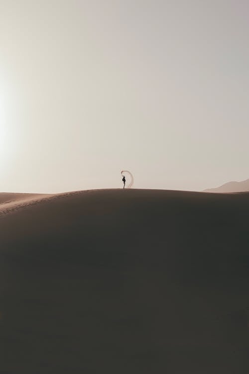 Δωρεάν στοκ φωτογραφιών με άνθρωπος, έρημος, ημέρα Φωτογραφία από στοκ φωτογραφιών