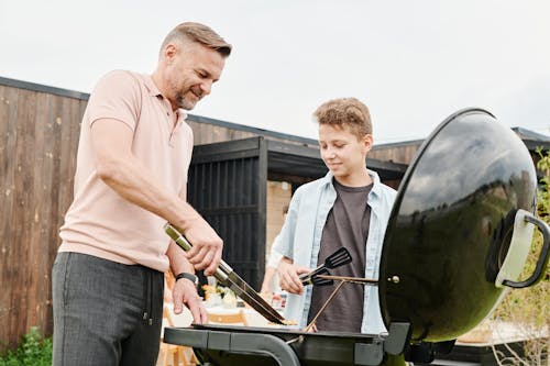 Gratis stockfoto met barbecue, binden, buiten