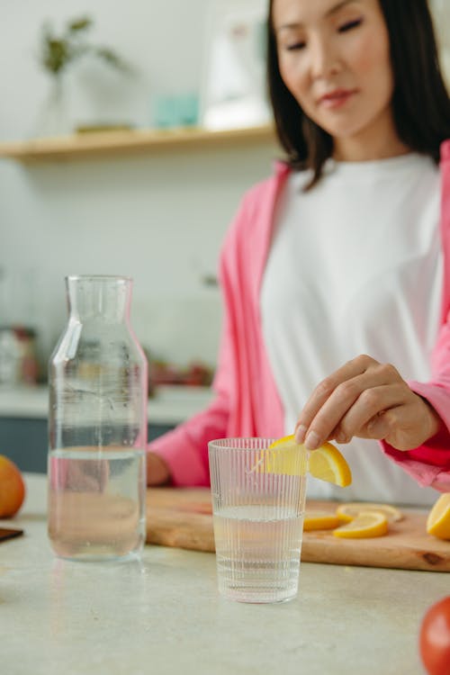 Základová fotografie zdarma na téma asiatka, citrusový, dřevěné krájecí prkénko