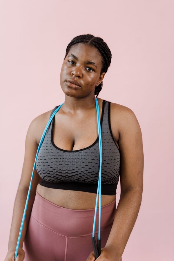 Bubble Rose legging set — photo by MART PRODUCTION on Pexels