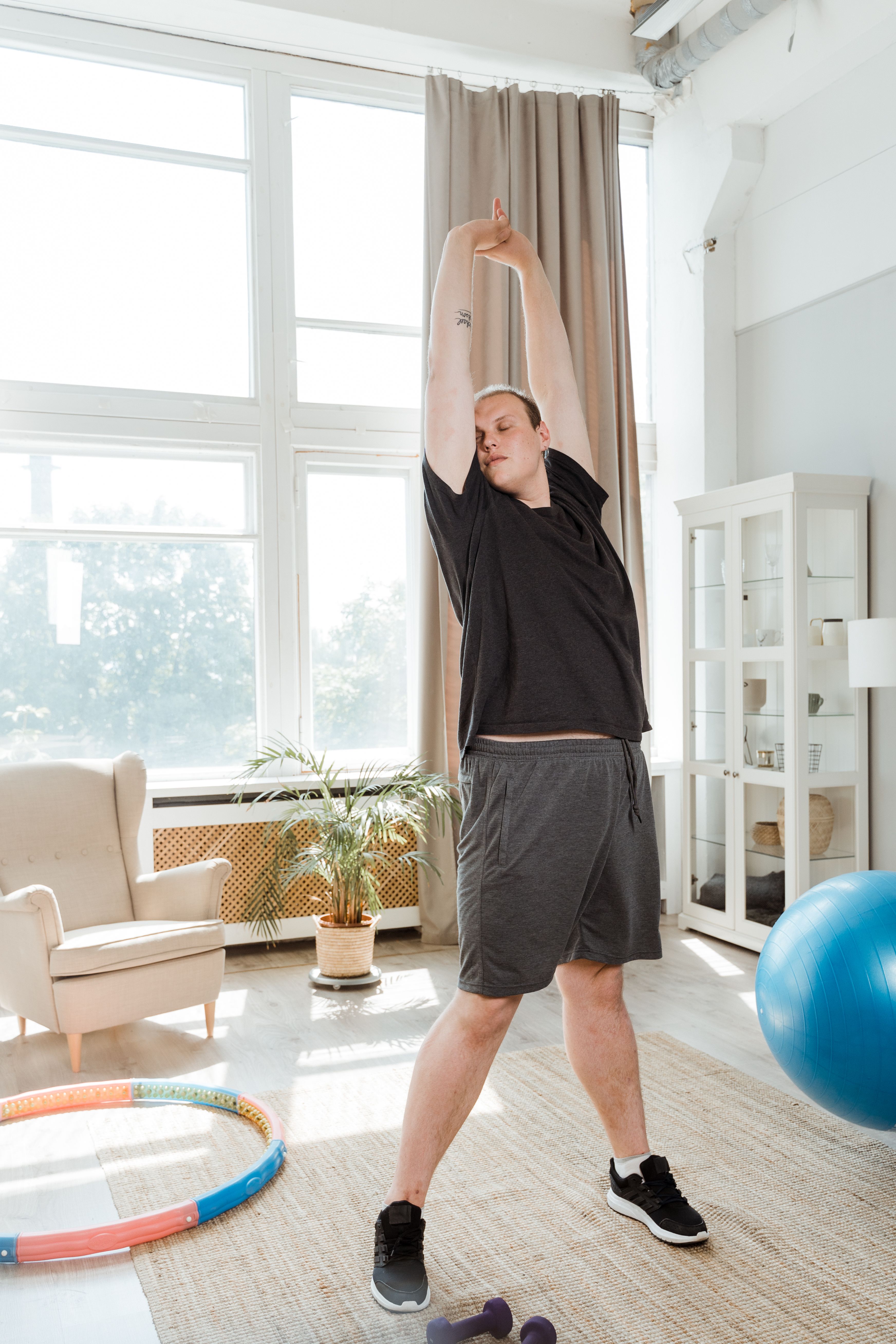 stretching for runners: a relaxed intro for beginners