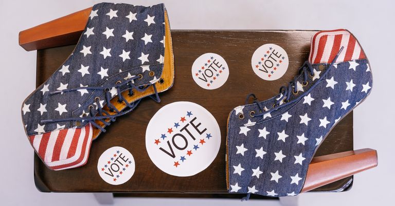 US midterm candidates use clothing to signal authenticity