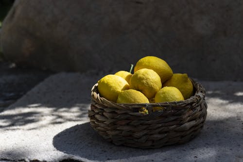 Free A Basket of Lemons  Stock Photo