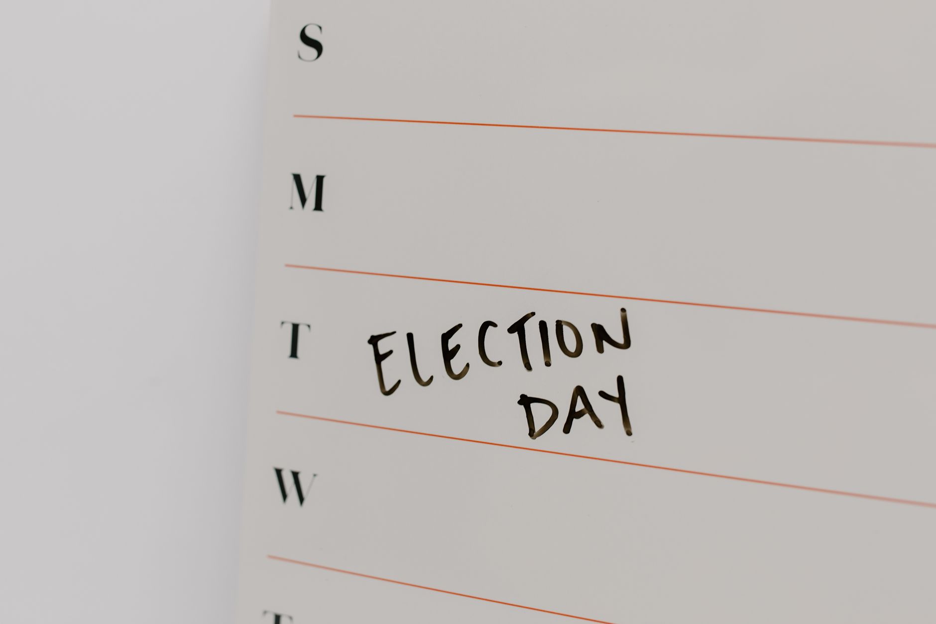 Ce Evenimente și Sărbători se Marchiază Azi în Calendar
