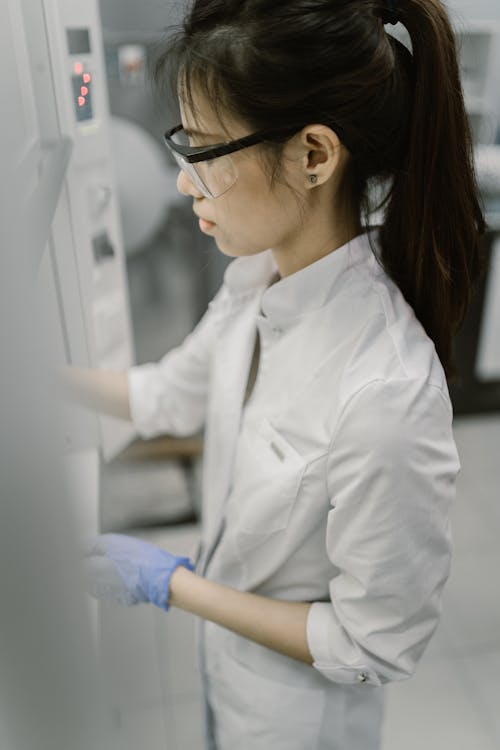 Side View of a Woman Working in a Lab 