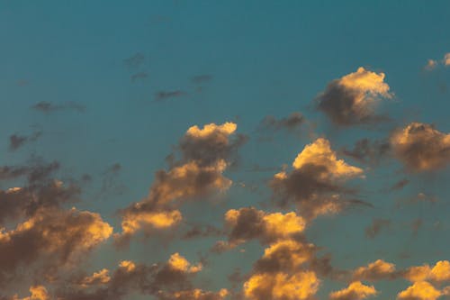 Kostenloses Stock Foto zu blaue himmel, hübsch, szenische ansicht