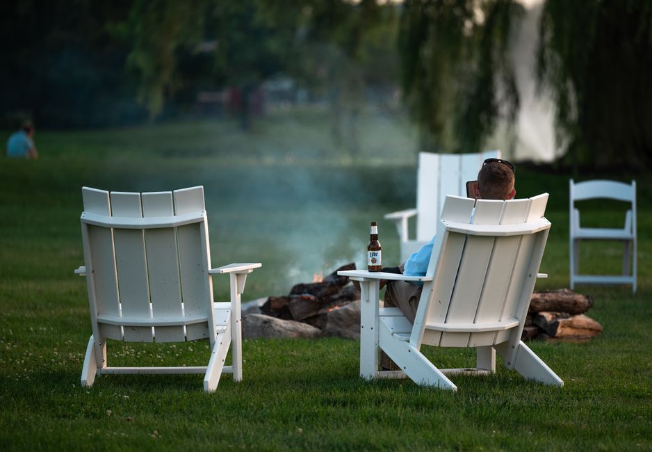 outdoor living room furniture