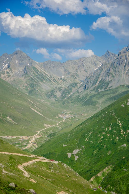 Ingyenes stockfotó felhők, festői, függőleges lövés témában