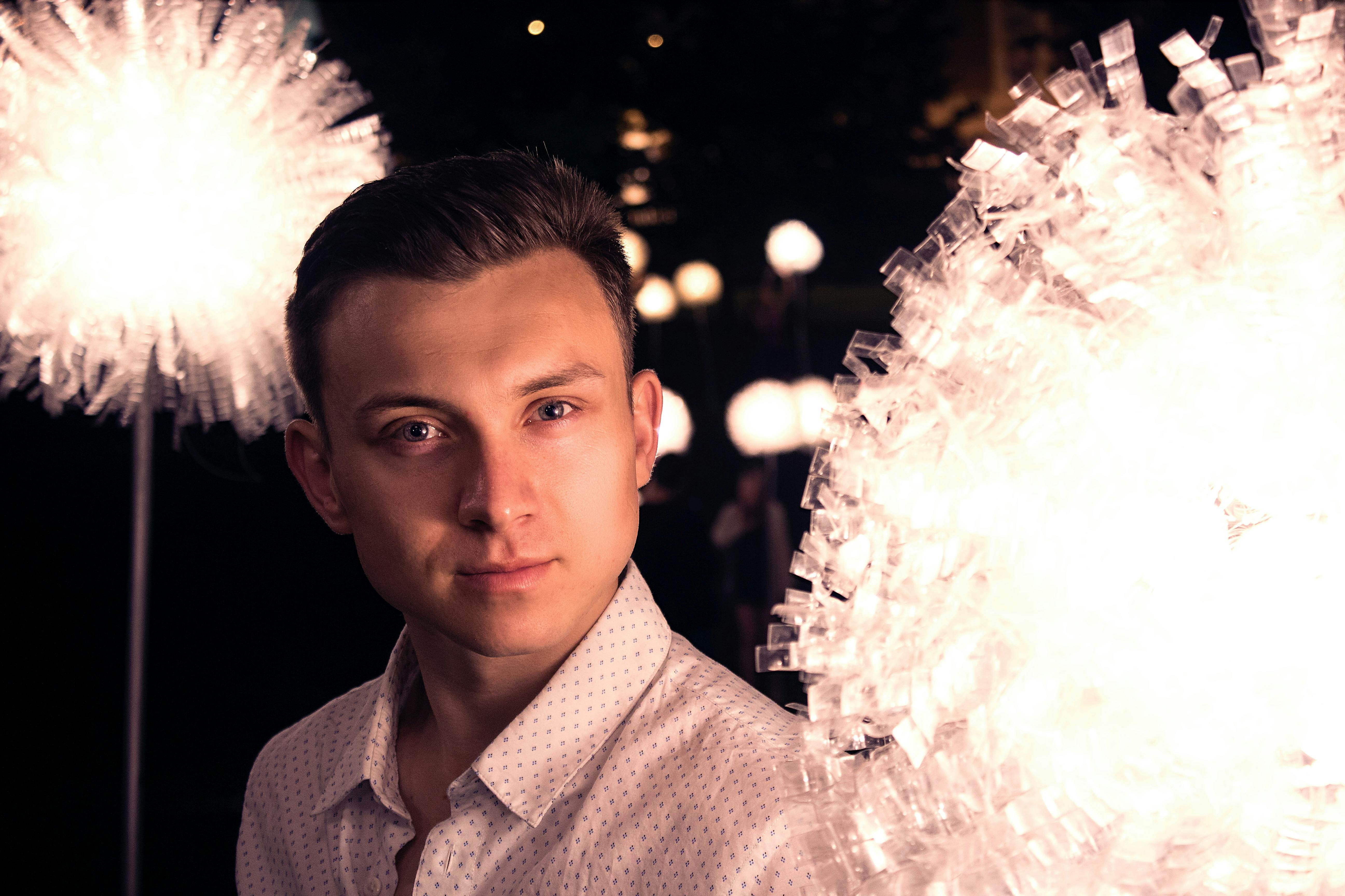 Diplomacy Alumnus Lights Up Geopolitics and AI Strategy — Photo by Zakhar Vozhdaienko on Pexels