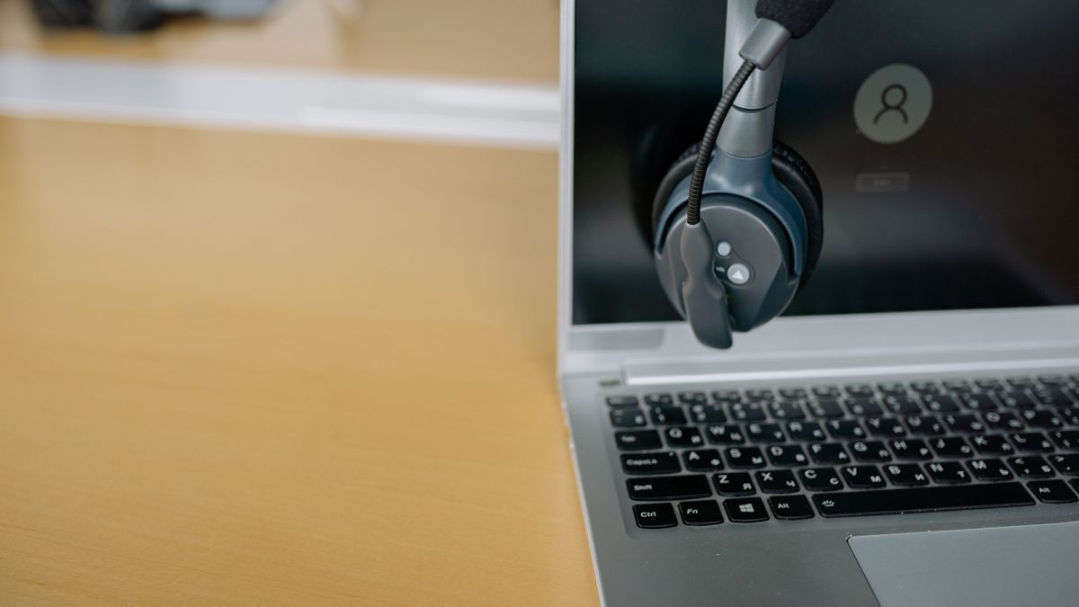 Transcription Jobs from Home: Beginner Guide to No-Experience Work