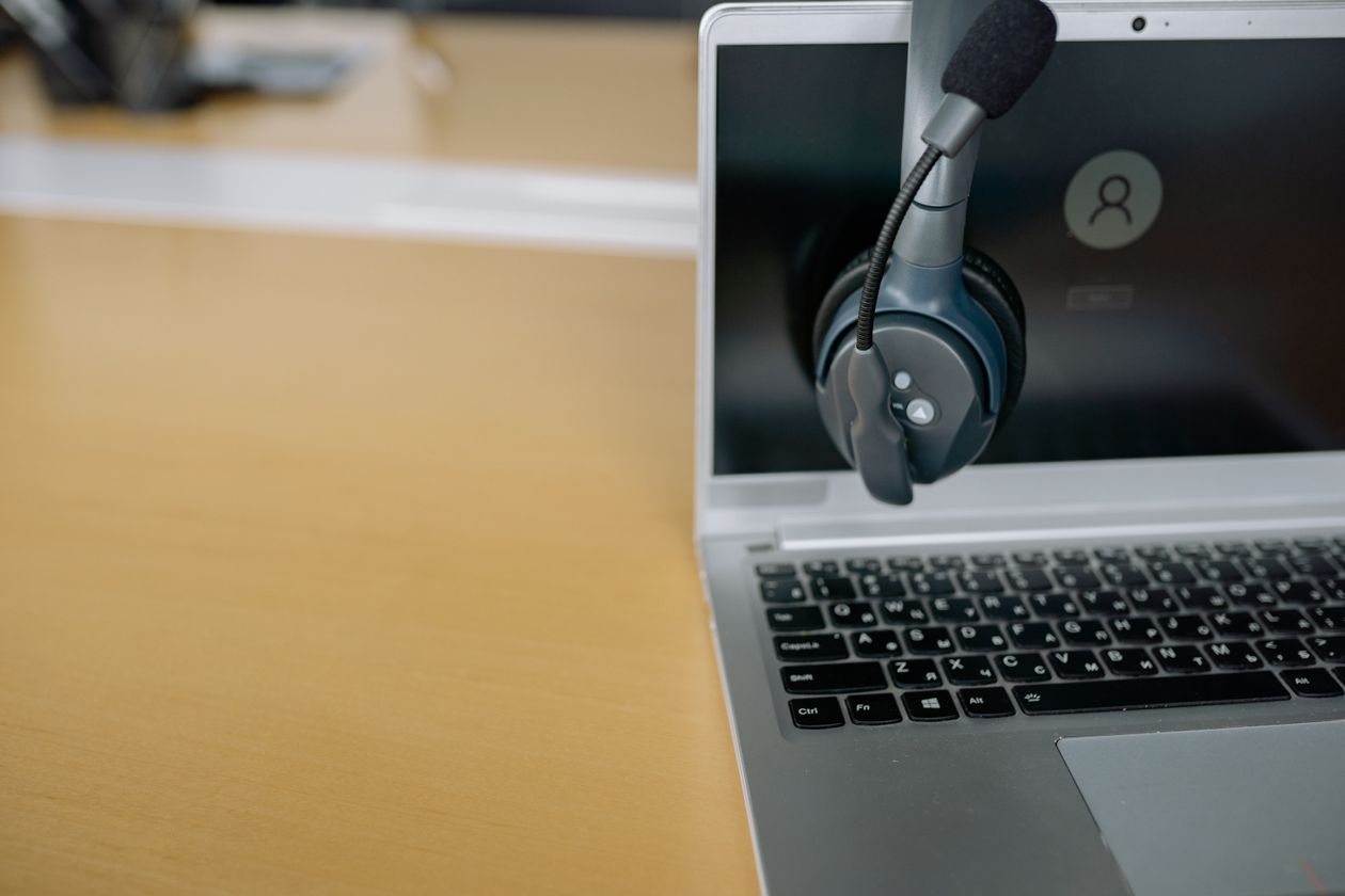 Headset on a laptop screen