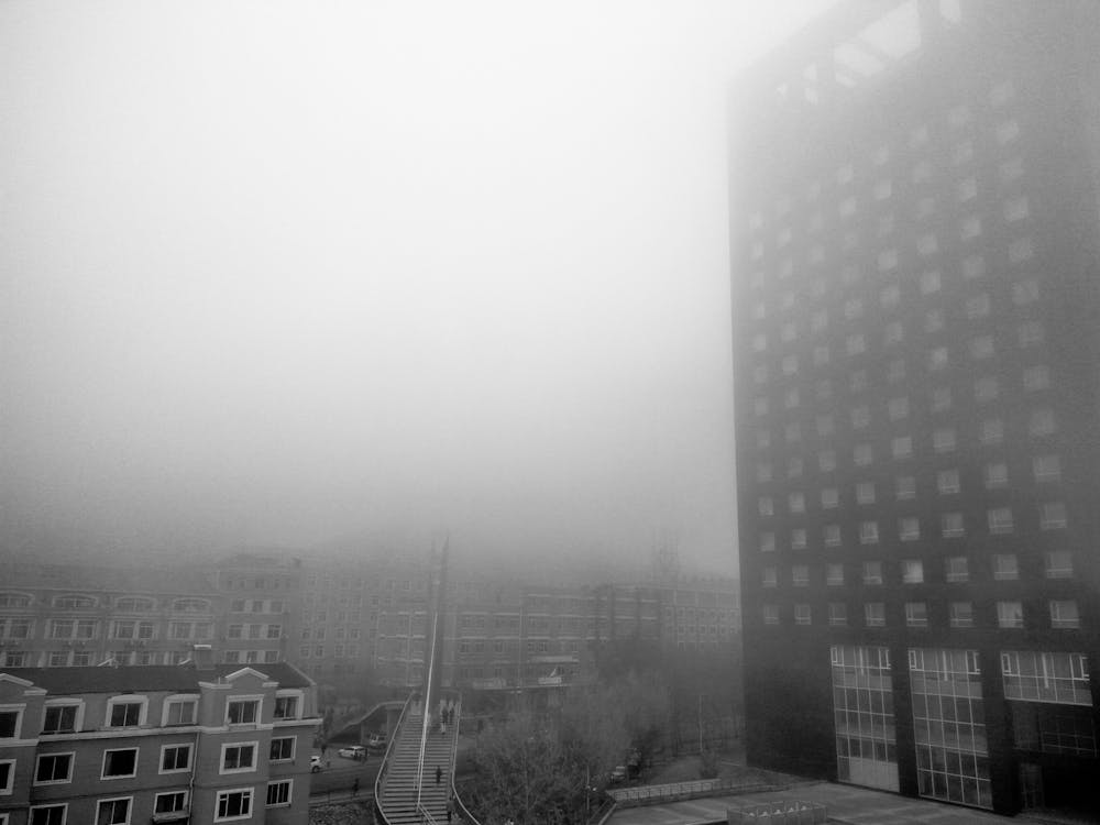 Ingyenes stockfotó épületek, kísérteties, köd témában Stockfotó