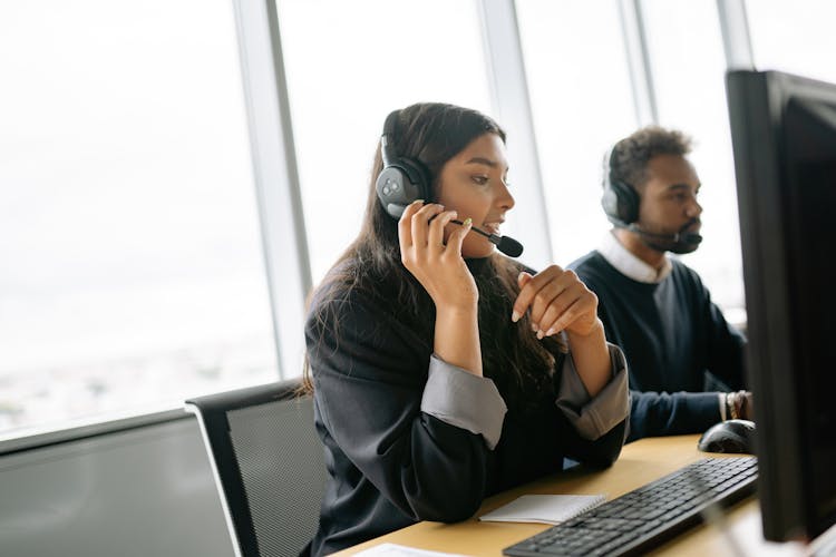 Call Center Agent Working