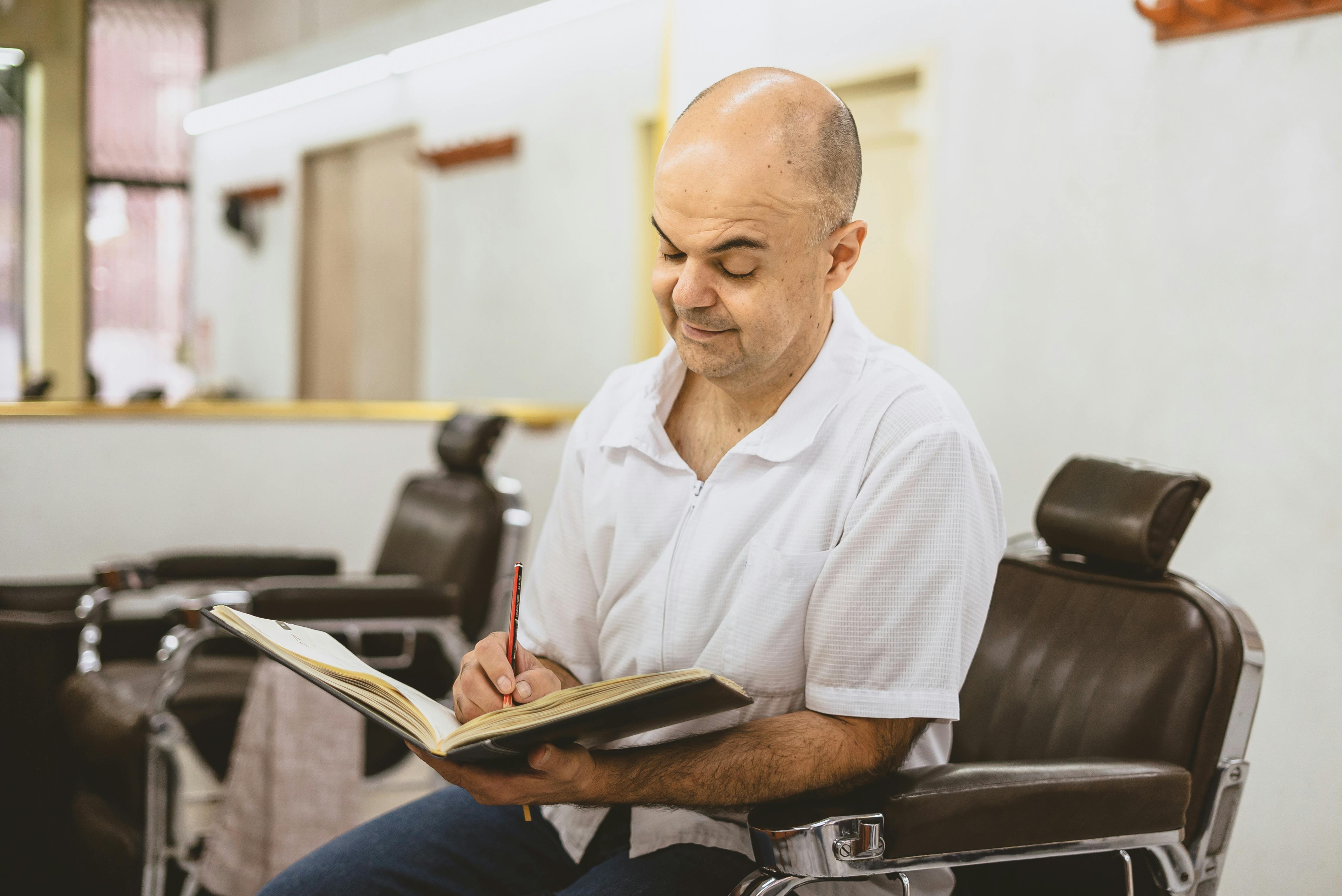 AI predictive engine at Binance Labs 2025 analyzing cryptocurrency trends