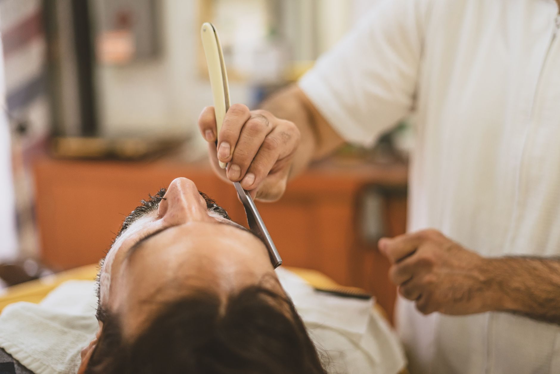 hot towel shave Mississauga