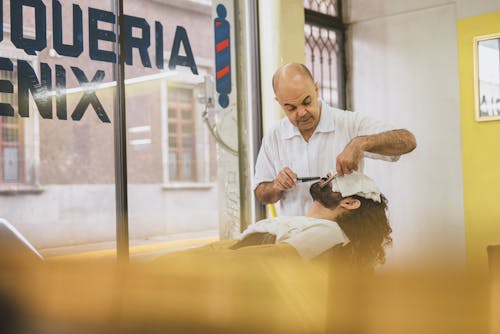 Gratis lagerfoto af ansigtsbehåring, arbejder, barber