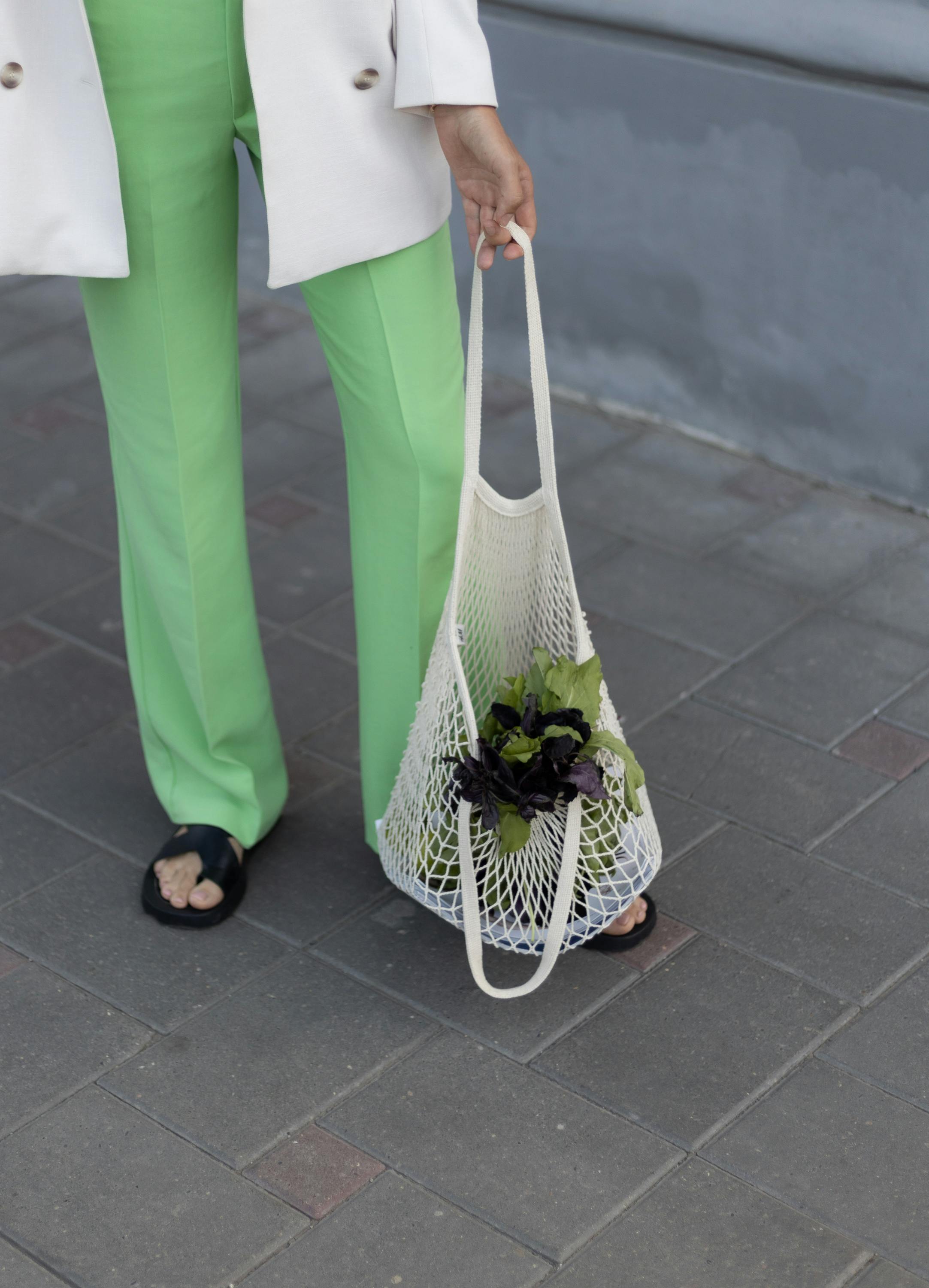 ¿Qué es la moda rápida y por qué se critica?