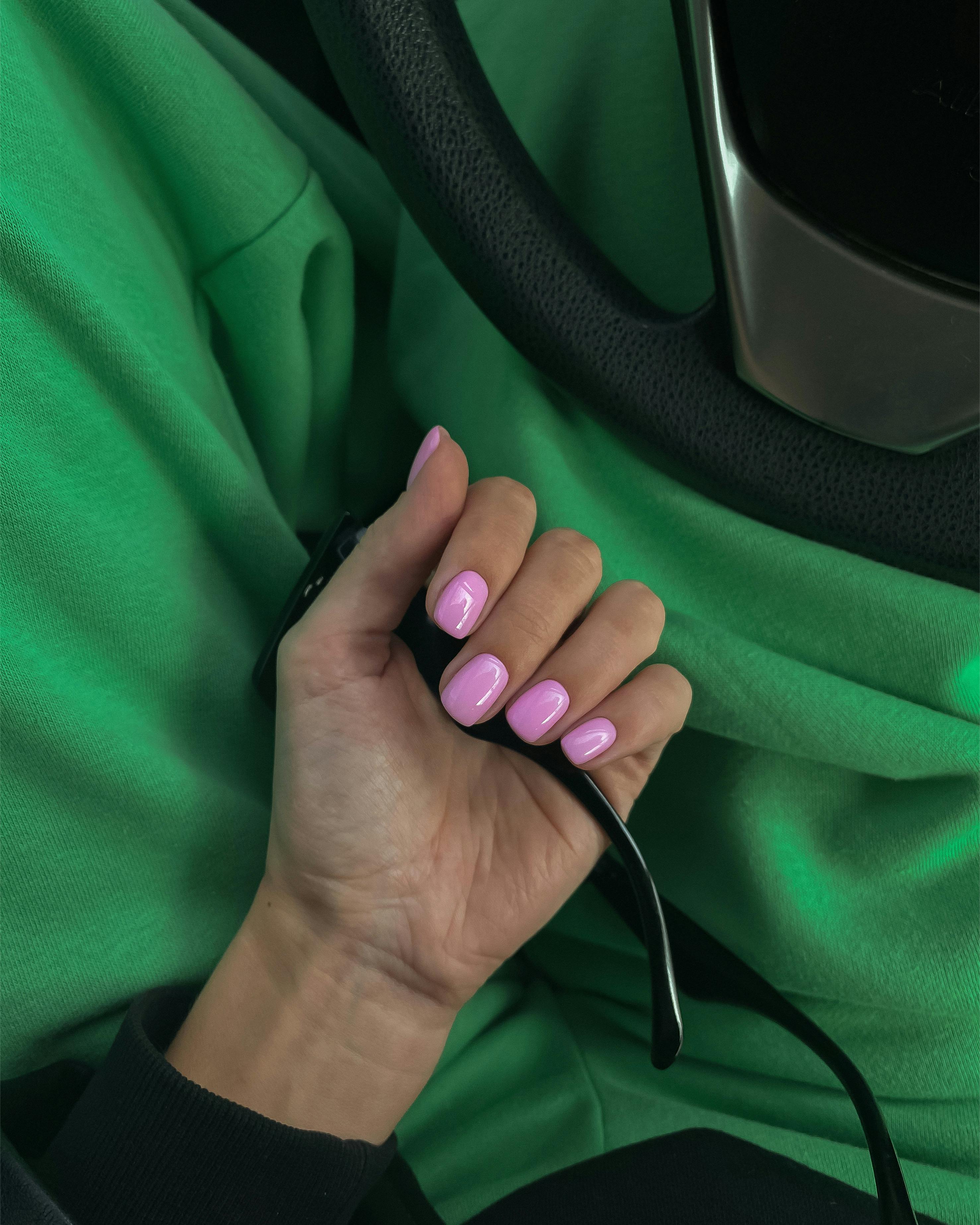 LNT Nails
