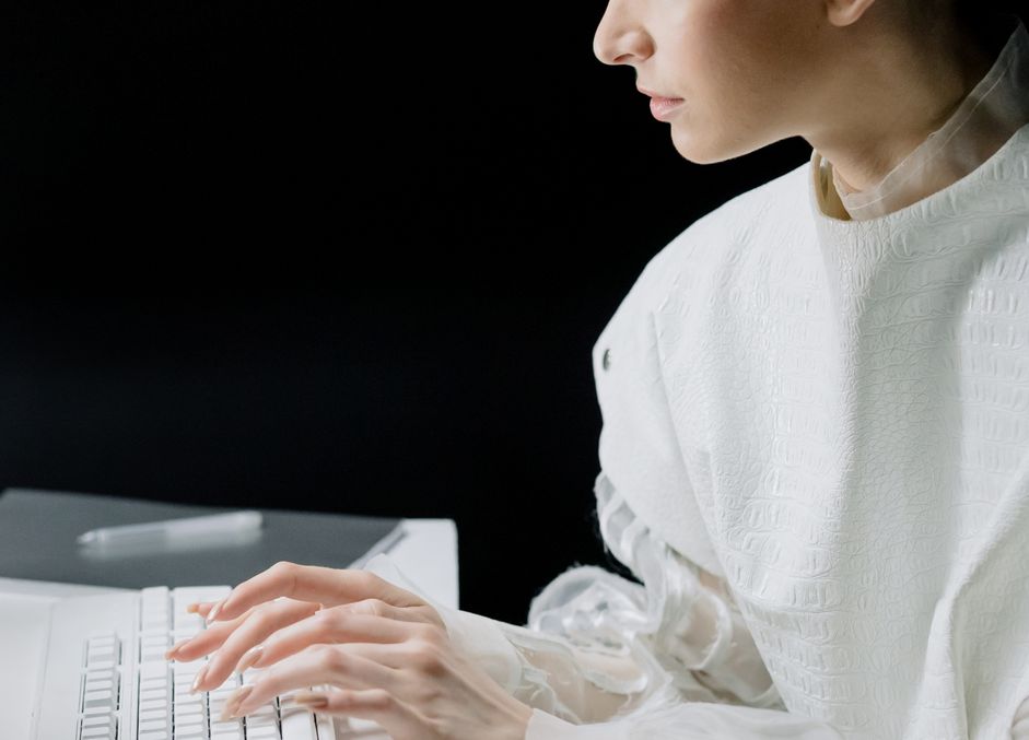 professionals using online dating apps on smartphones