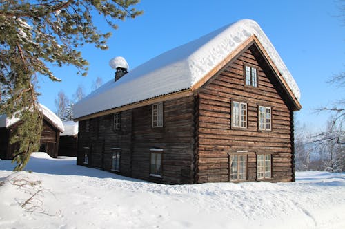 Is Your Roof Ready for Heavy Snowfall?