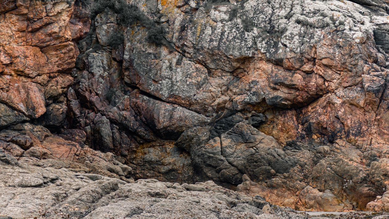 Photo of a Rough Rock Texture · Free Stock Photo