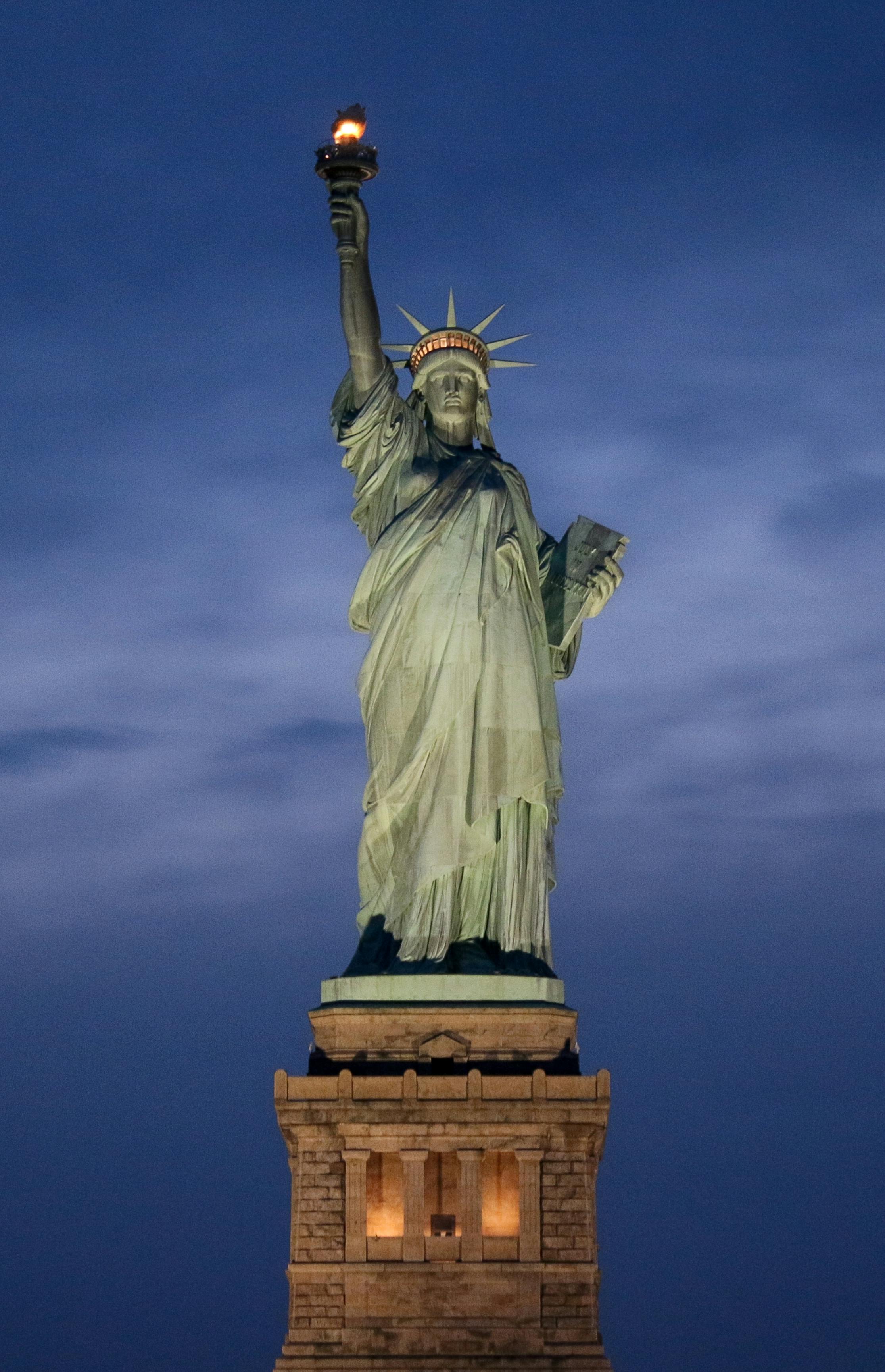 statue-of-liberty-free-stock-photo