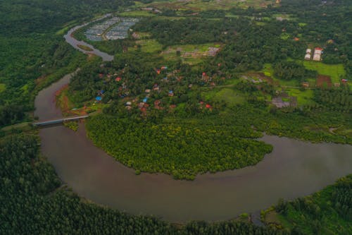 Fotobanka s bezplatnými fotkami na tému dron, drone lietanie, estetické pozadie