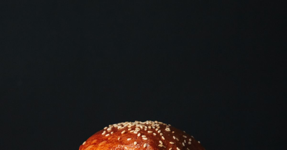 Why Your Homemade Burgers Are Always Dry (And The Simple Shifts That Guarantee Juicy Perfection)