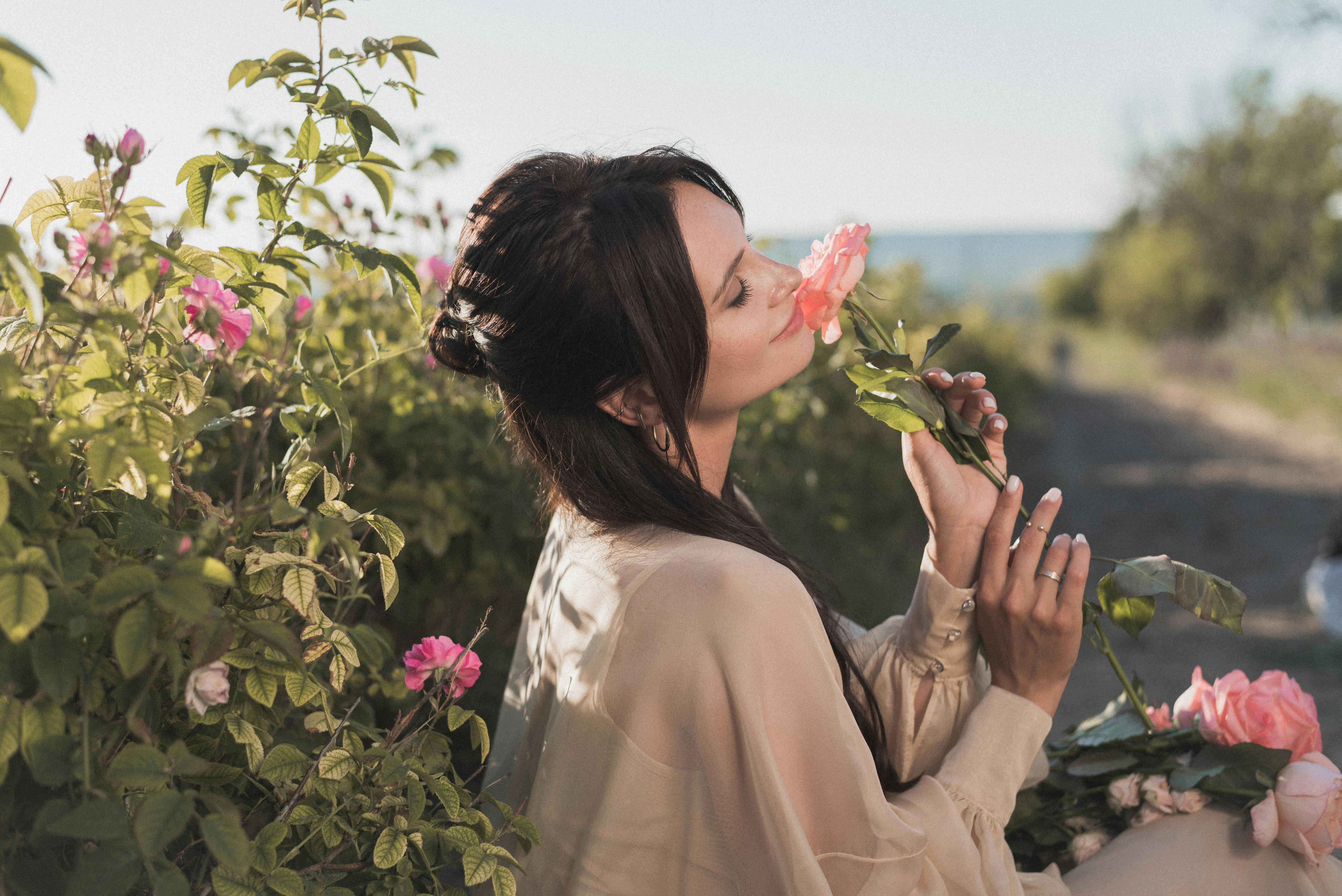 20 Little Ways to Stop and Smell the Roses
