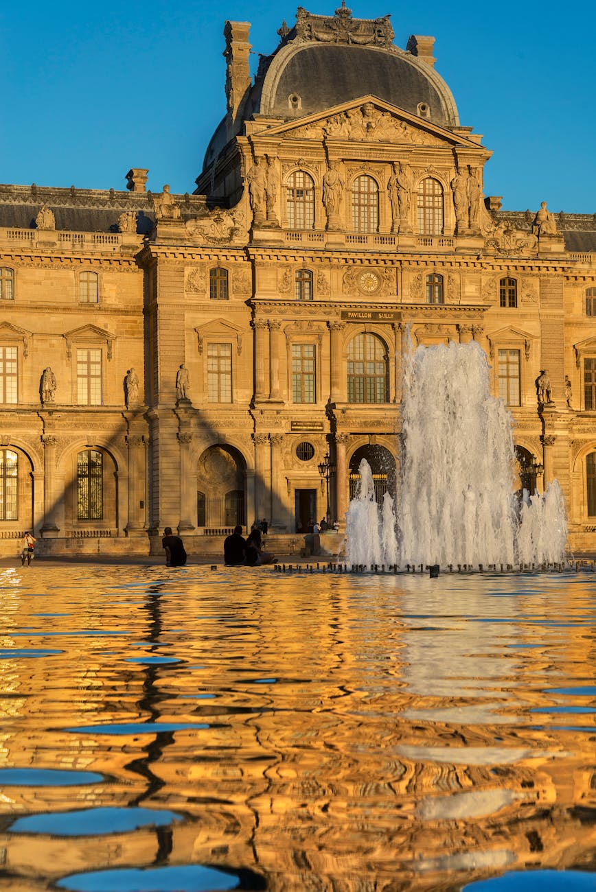 루브르 박물관 갤러리 이미지