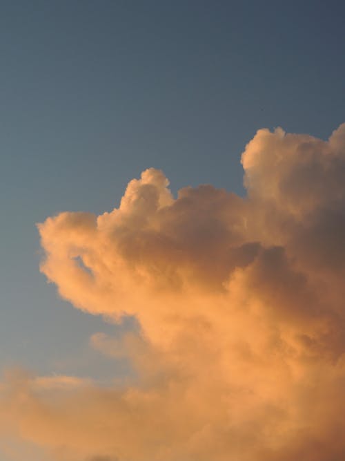 Fotobanka s bezplatnými fotkami na tému atmosféra, biele-oblaky, jemný