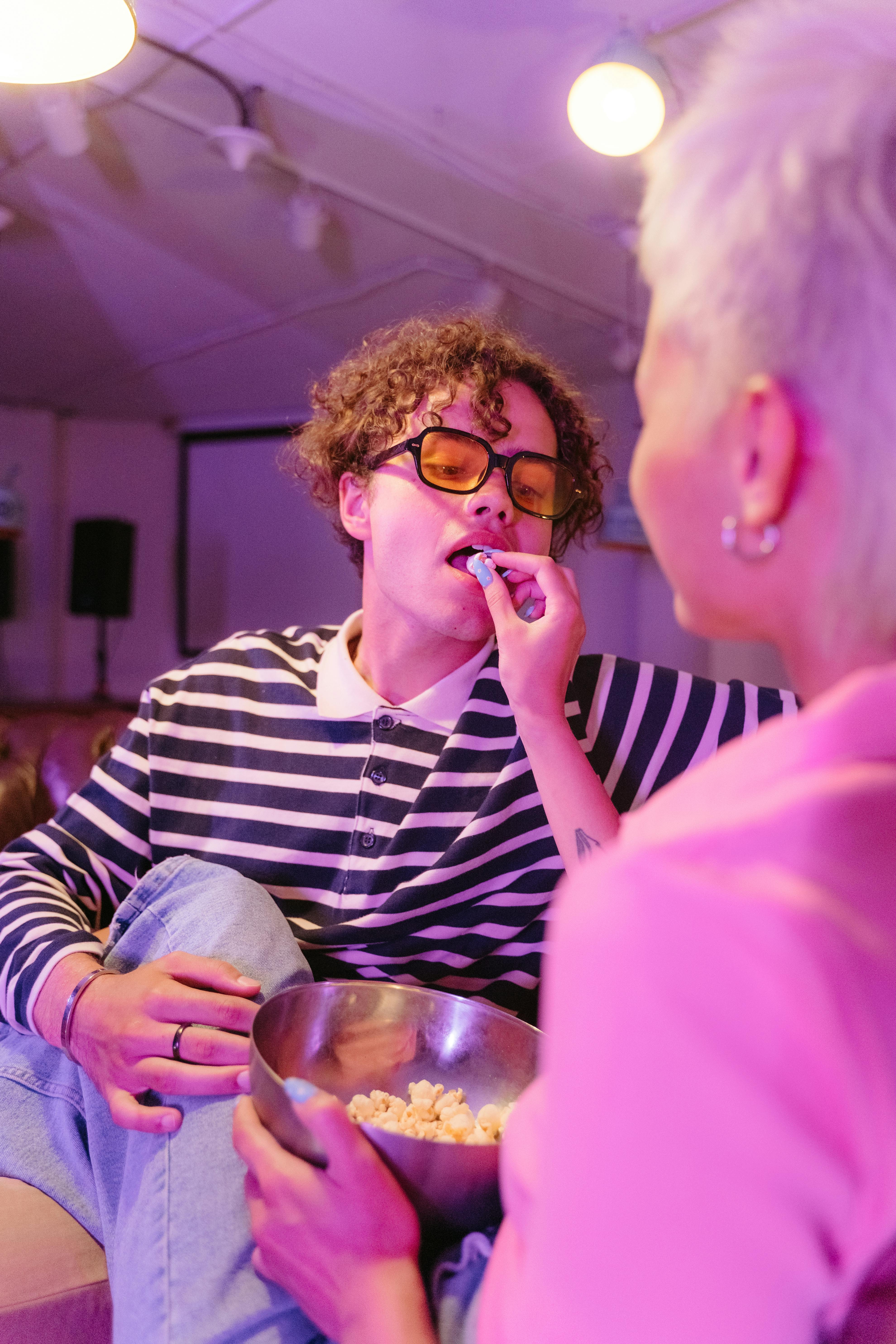 Gratuit Photos gratuites de #intérieur, amitié, amusement Photos