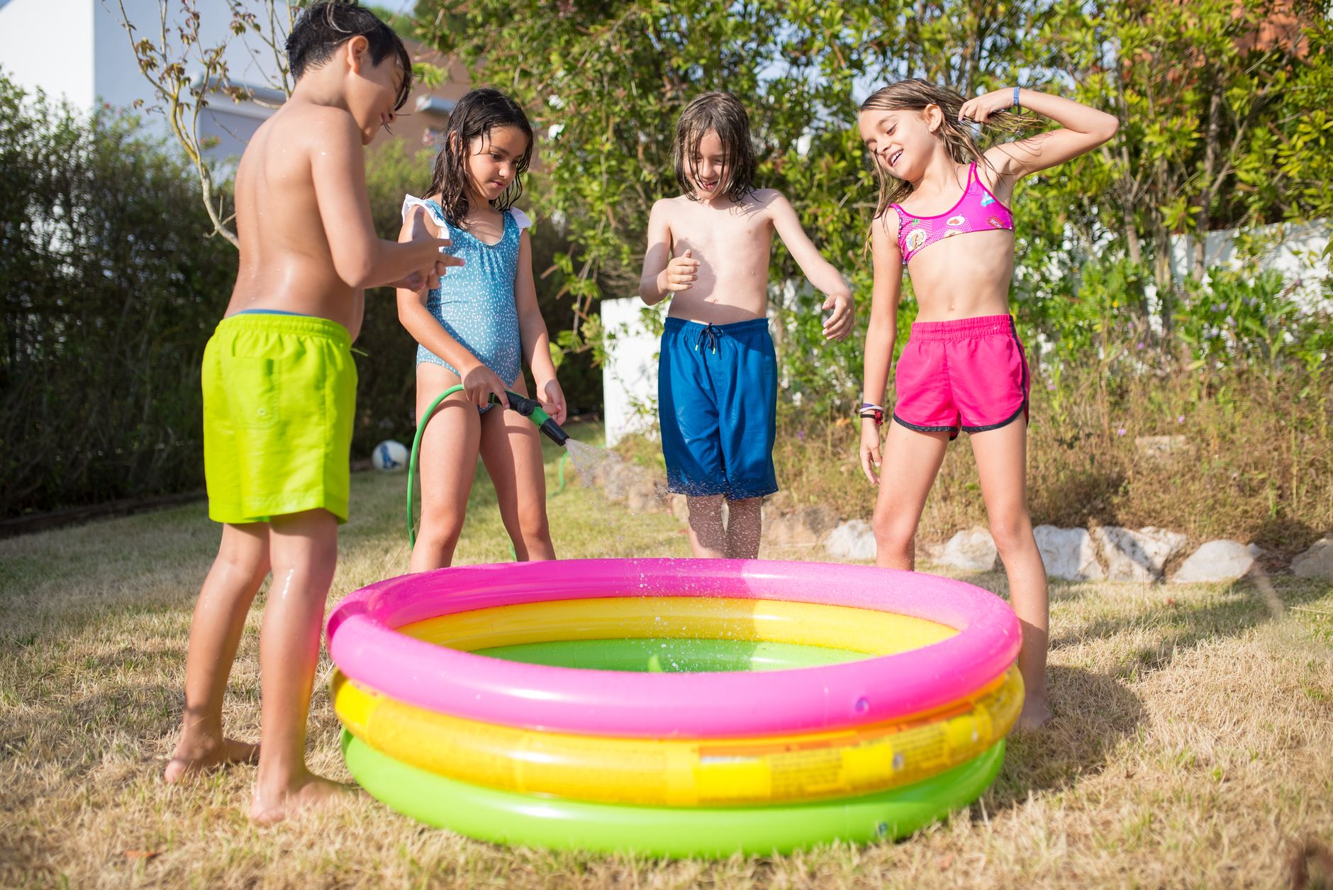 Best Pool Cleaners No Hose 2026: Cordless & Suction-Free