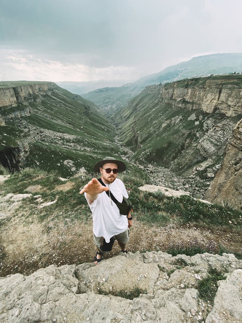 Localization without reshoots