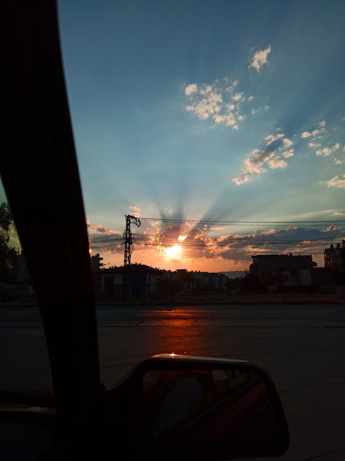 Foto profissional grátis de céu azul claro, foto noturna, nuvens brancas