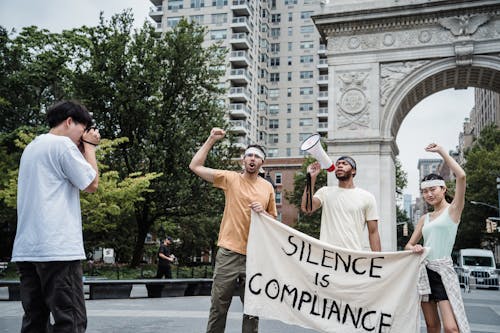 Protesters holding a Slogan