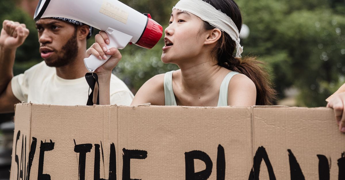 Cómo miles de comunidades se organizaron tras la crisis de Love Canal para exigir transparencia ambiental Cómo miles de comunidades se organizaron tras la crisis de Love Canal para exigir transparencia ambiental