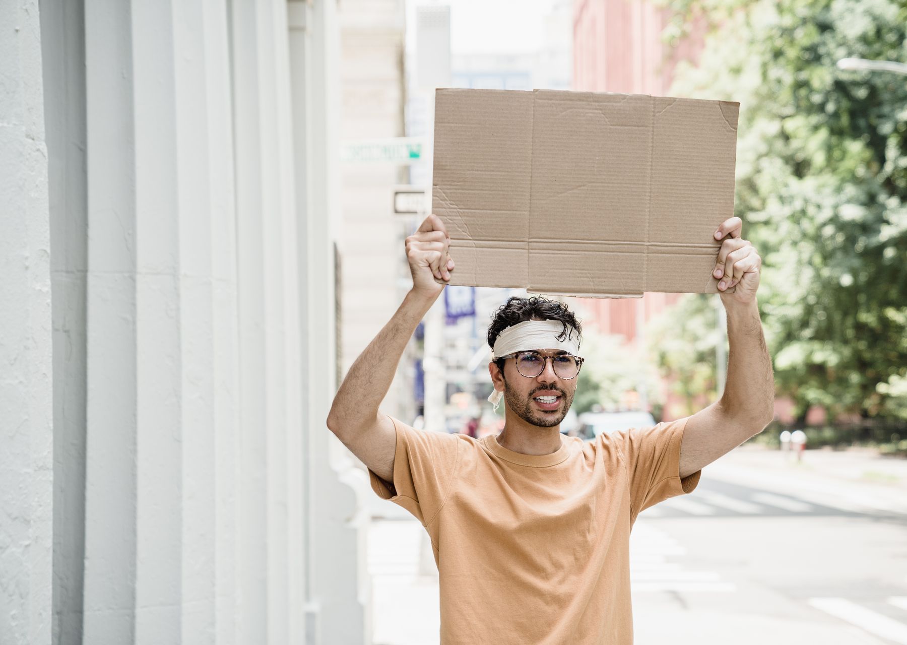 Student removals in Framlingham — crew wrapping and loading on moving day