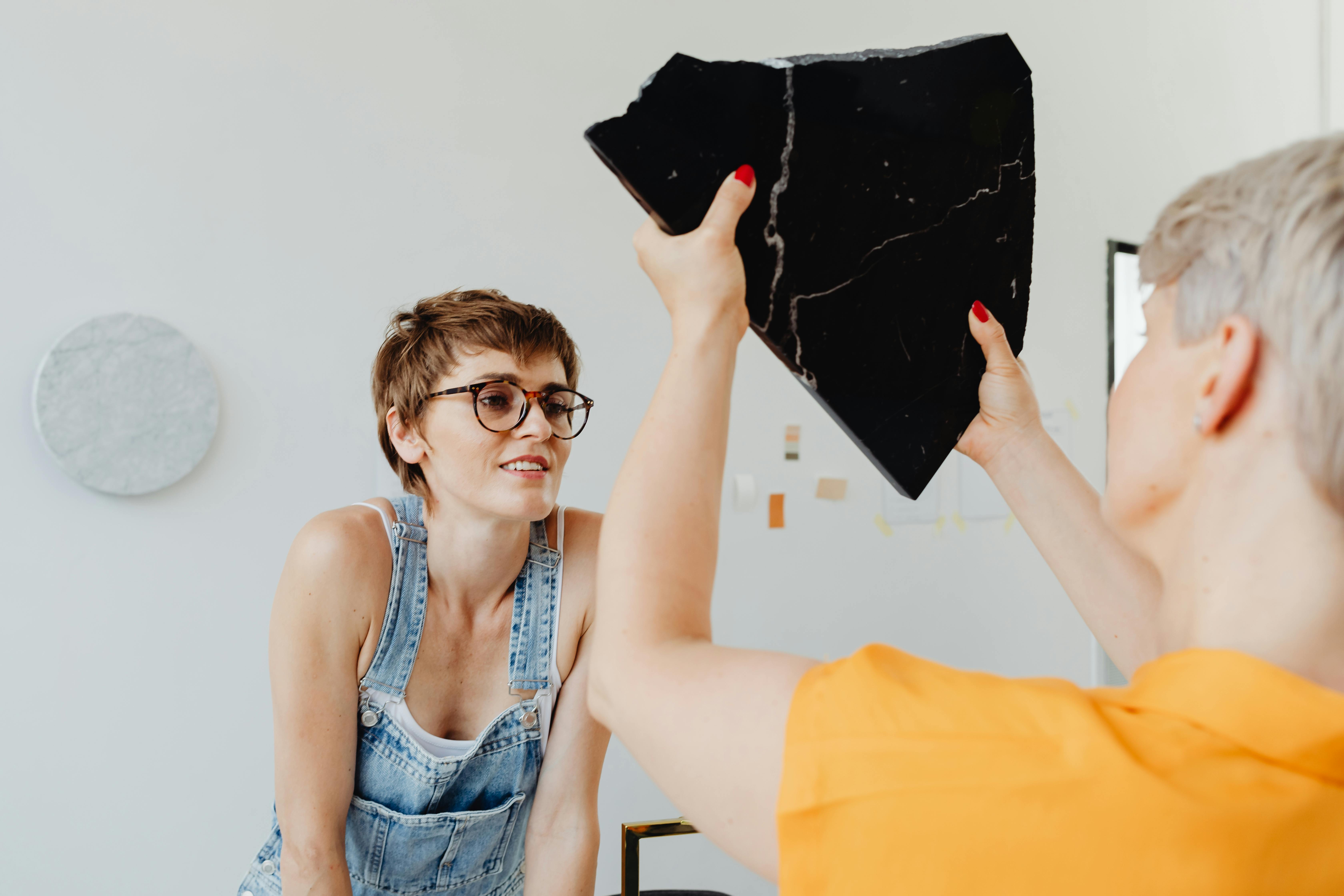 Effortless Quick Haircuts for Busy Mornings