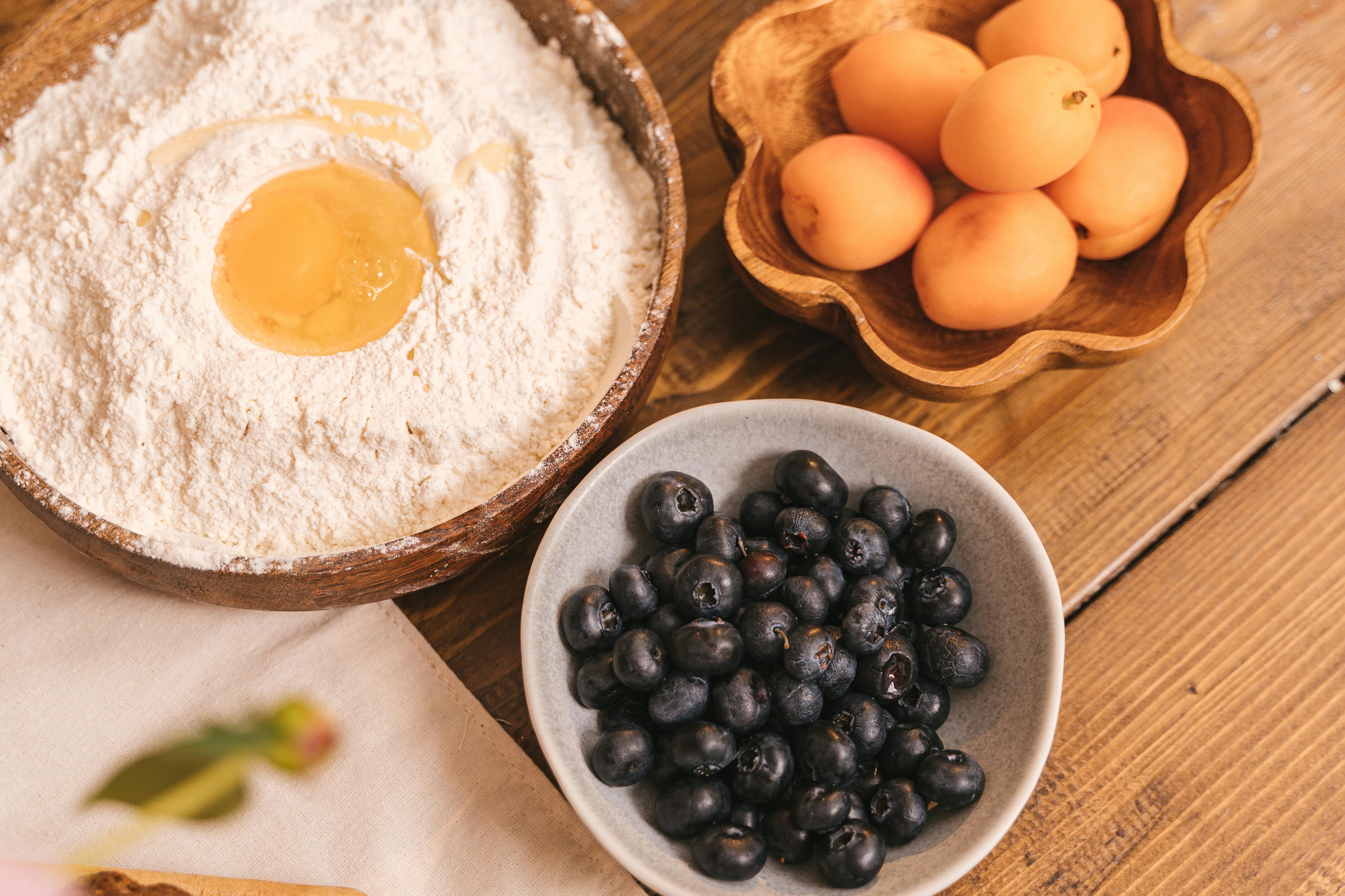 fresh blueberries and gluten-free flour varieties - gluten free vegan blueberry pancakes