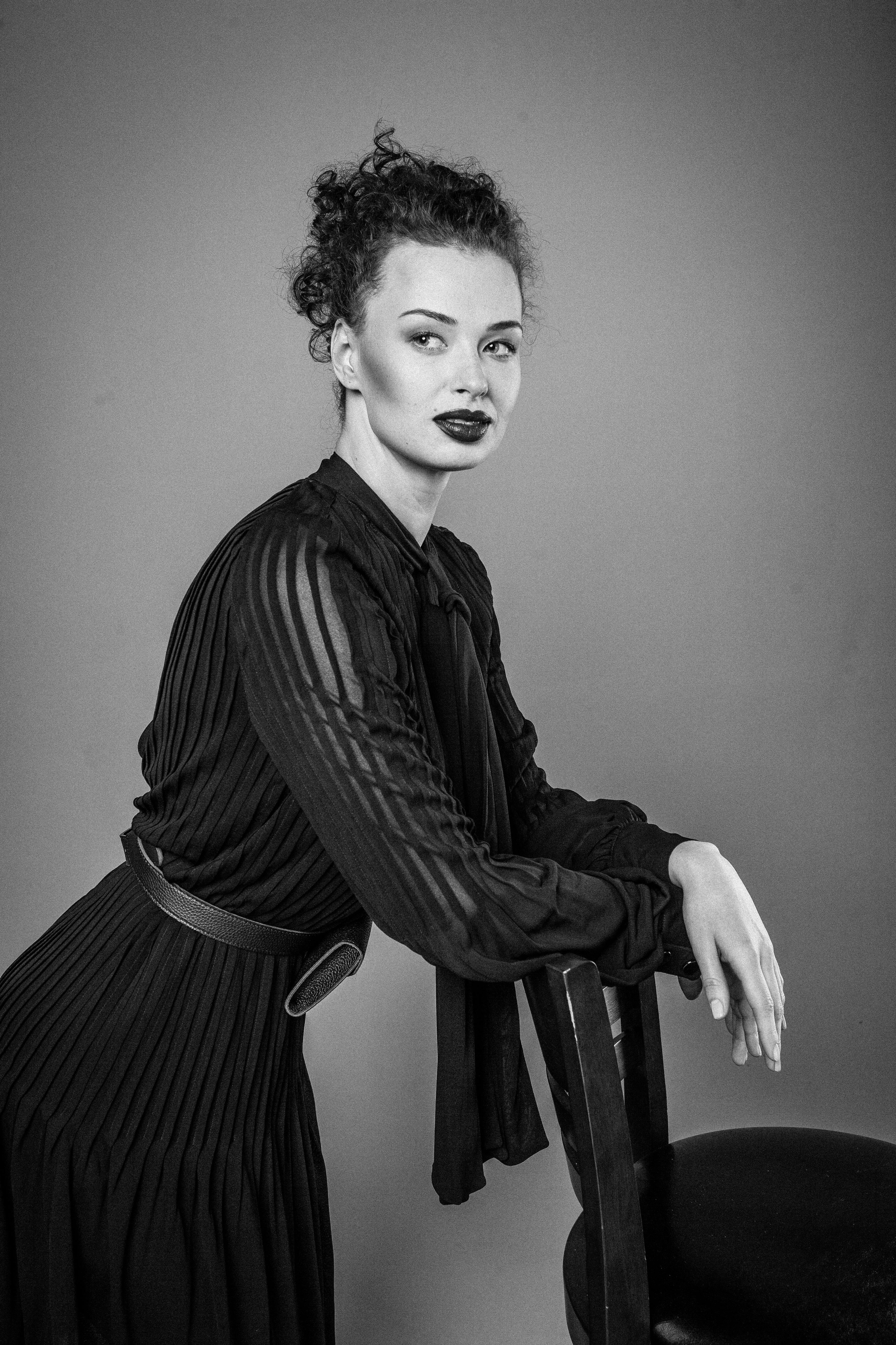 бесплатная Бесплатное стоковое фото с beautiful woman, bnw, fashion Стоковое фото