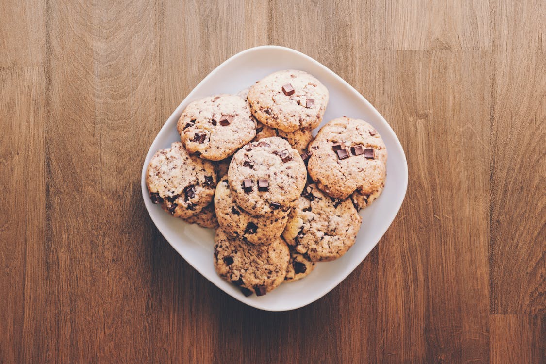 Cookies On Square White Ceramic Plate